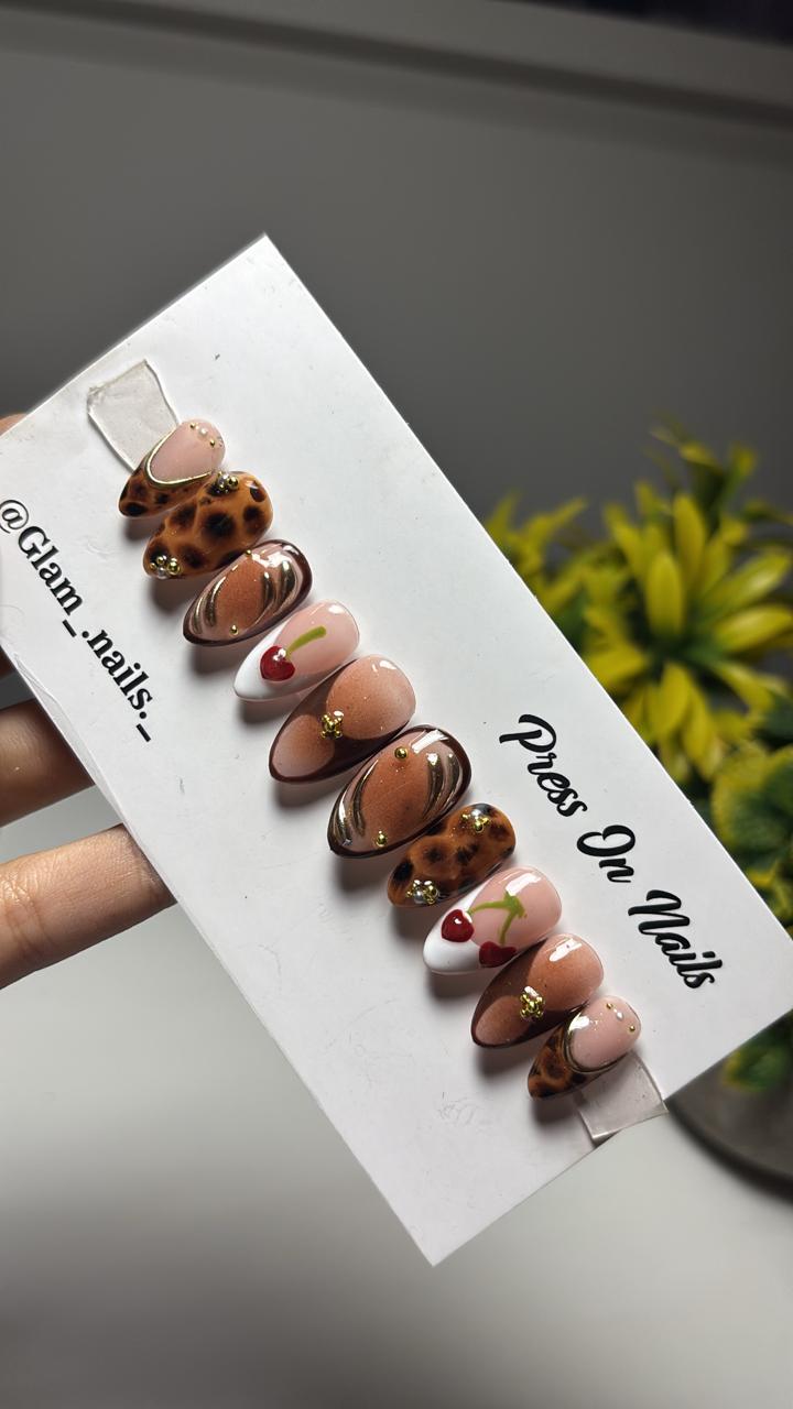 Mocha Cherry Chic